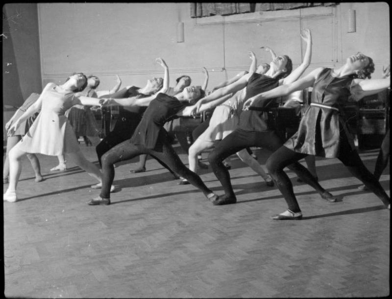 The Audience, Applause and Afterglow, by Robert Price